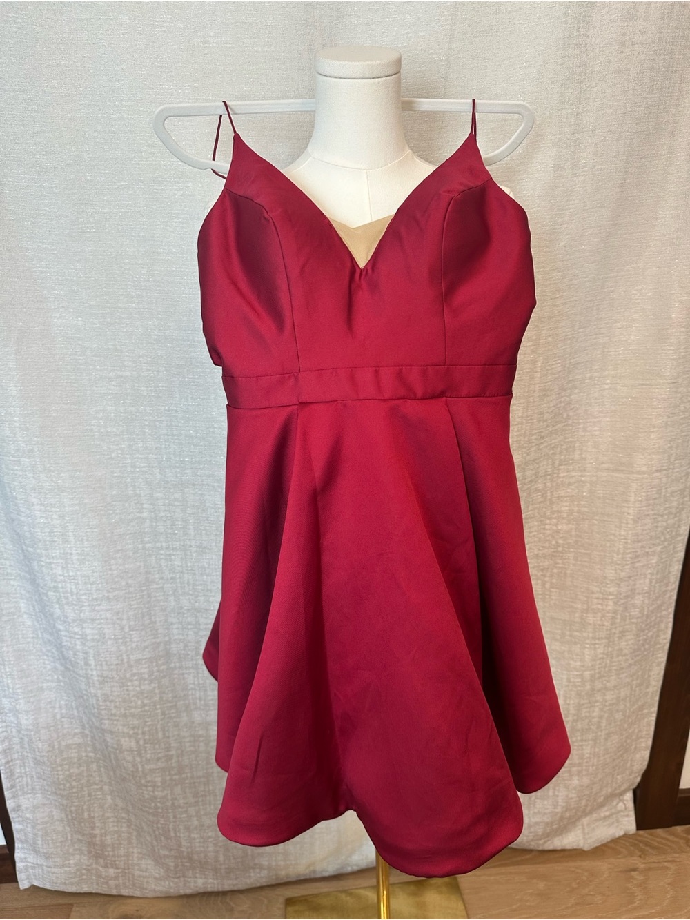 JOVANI Crimson Red Plunging V-Neck Formal  Mini Dress with illusion mesh